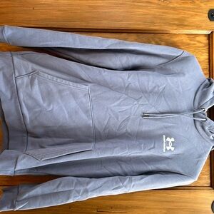 Bluish grey men’s under armor sweatshirt. Size medium